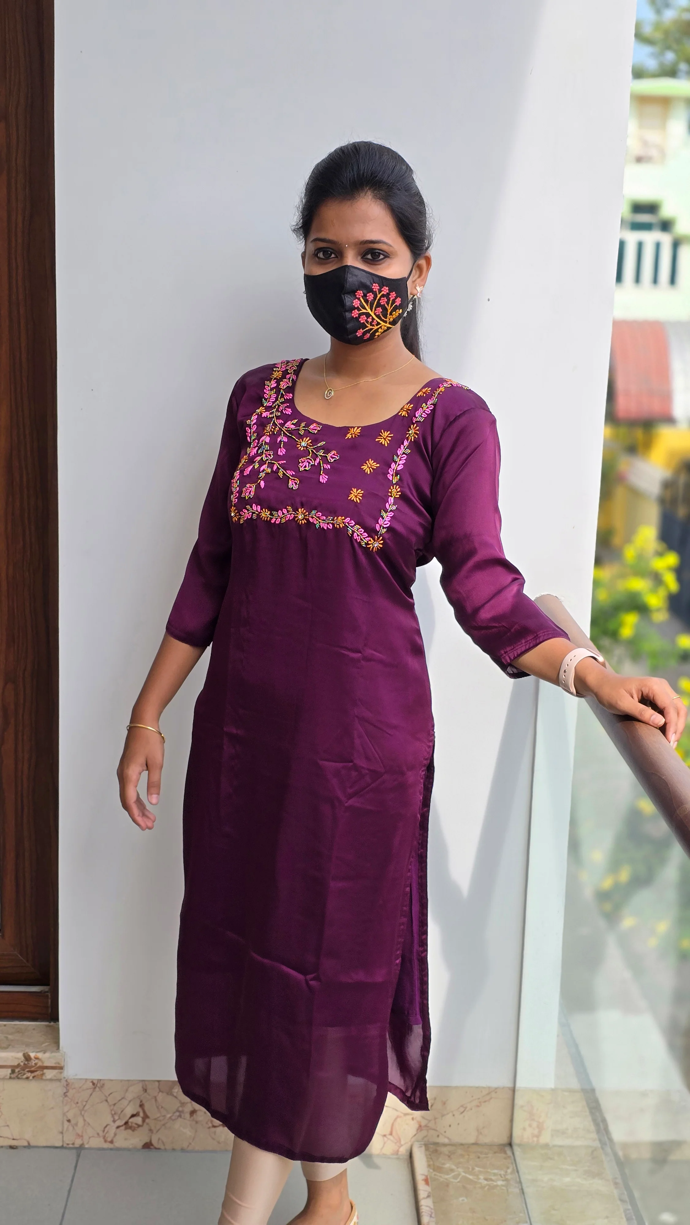 Ethnic Wear  Kurti (1053)c - Image 3