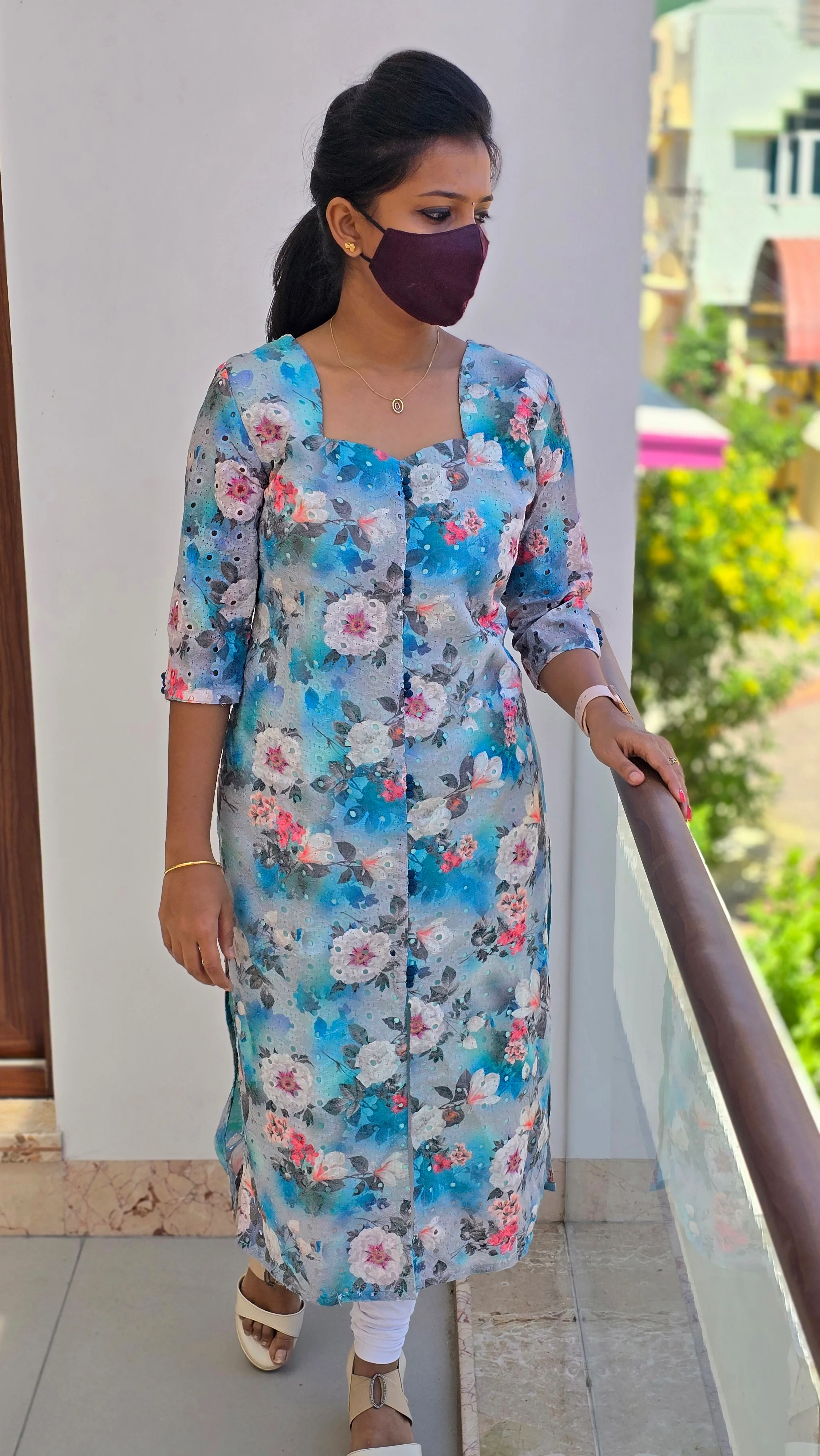 Hakoba Kurti (2559) - Image 4