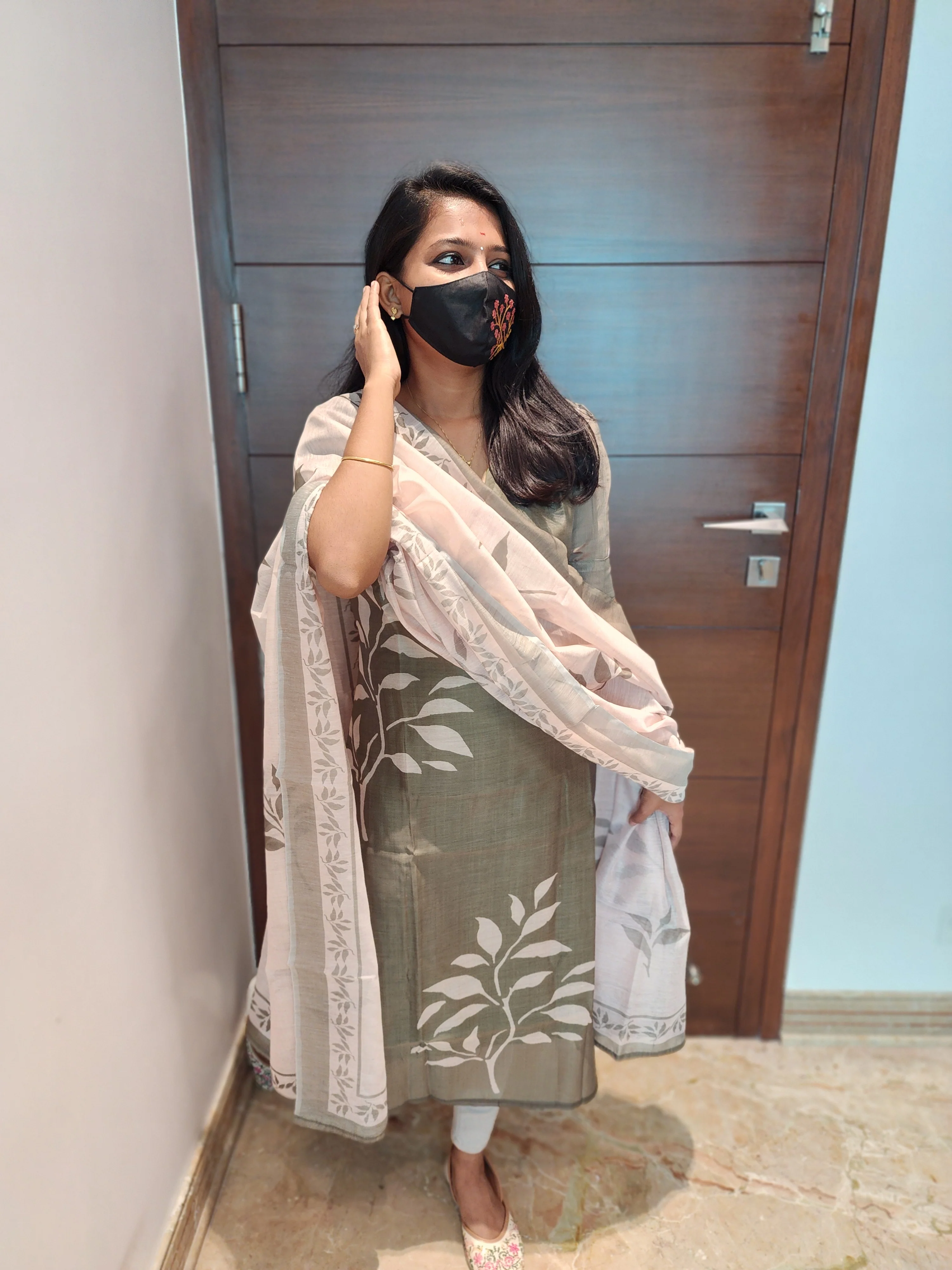 Salwar Set (kurti+Dupatta) (5667) - Image 3